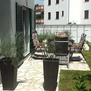 Apartman Eva, Malinska